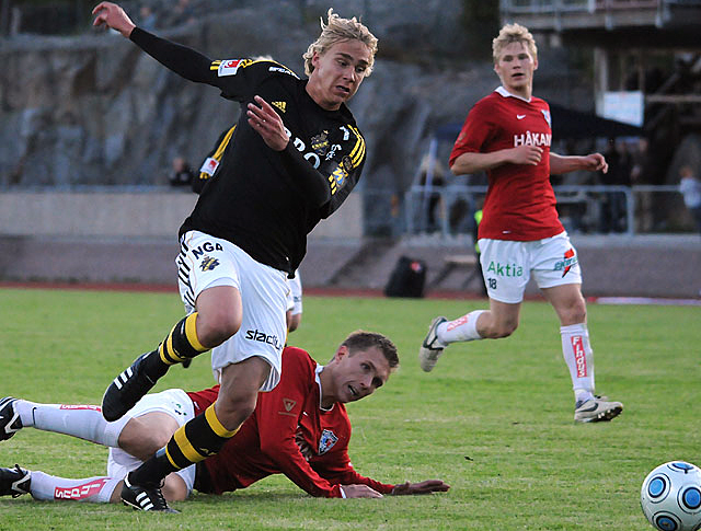 Onsdag 17 juni 2009, kl 19:30  FC Inter Turku - AIK 2-0 (0-0)  Norrtälje IP, Norrtälje