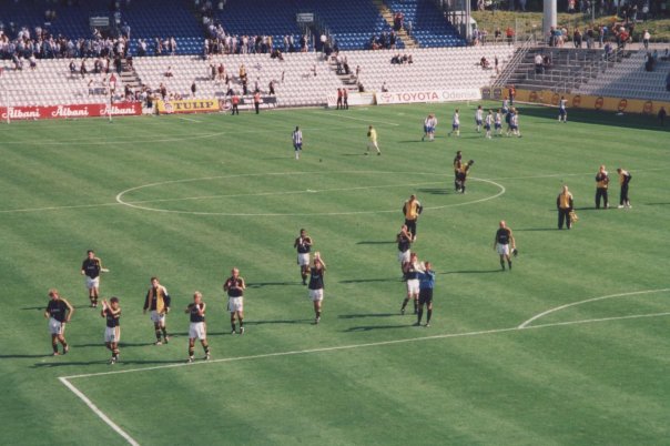 Söndag 1 juli 2001, kl 15:00  Odense B - AIK 2-2 (1-2)  Odense Stadion, Odense