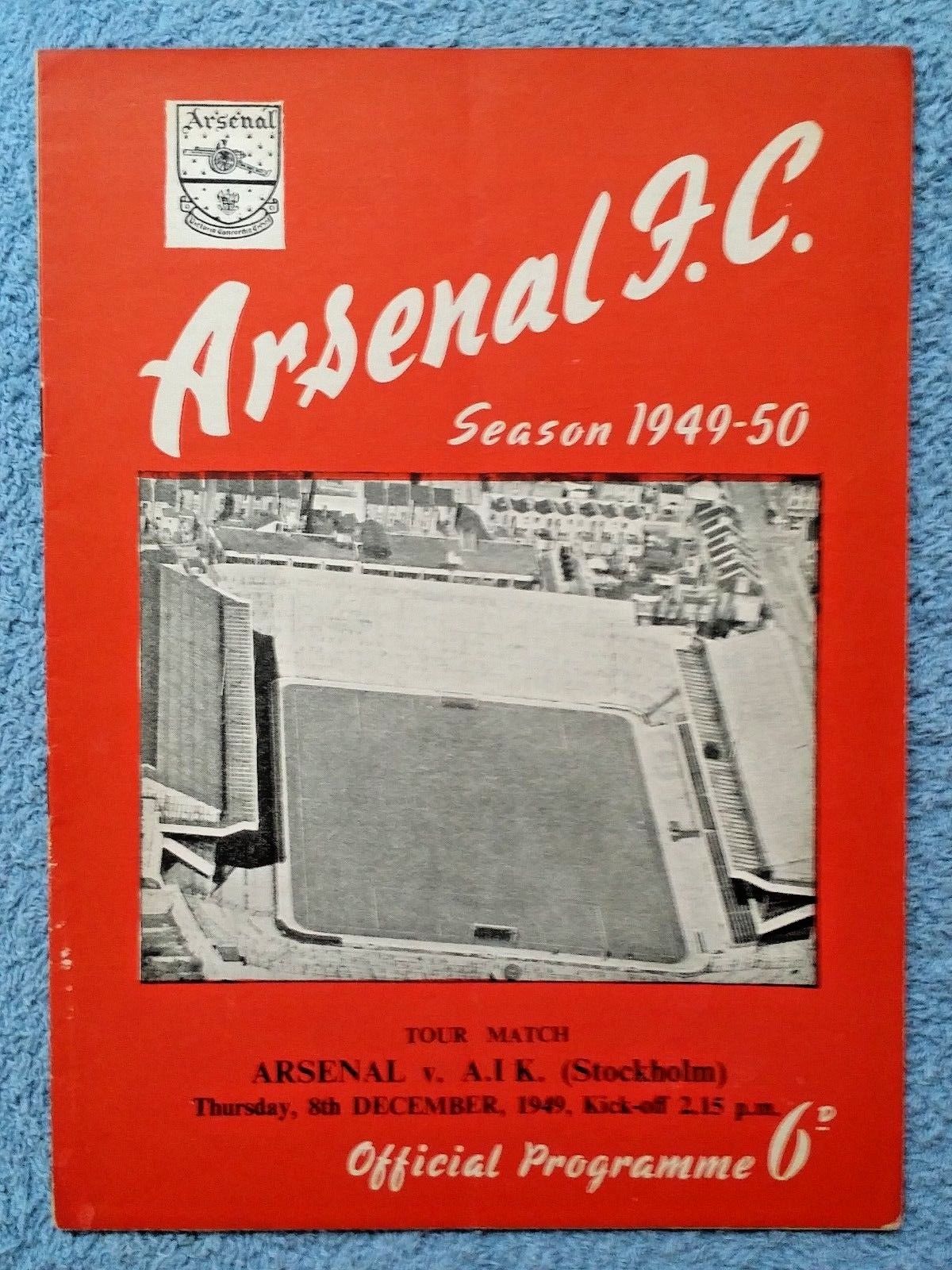 Torsdag 8 december 1949, kl 14:35  Arsenal FC - AIK 8-0 (7-0)  Highbury, London